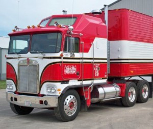 1984 Kenworth Aerodyne from BJ and the Bear